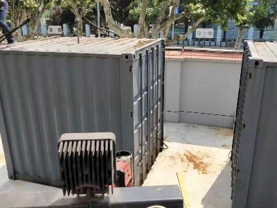 公安局發(fā)電設備集裝箱吊裝